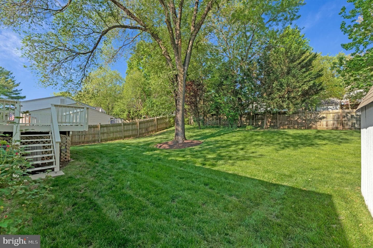 1105 Clarke Street photo 45