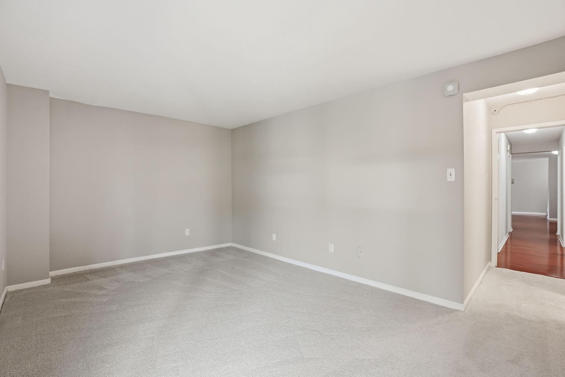 11228 Chestnut Grove Square #132 photo 10