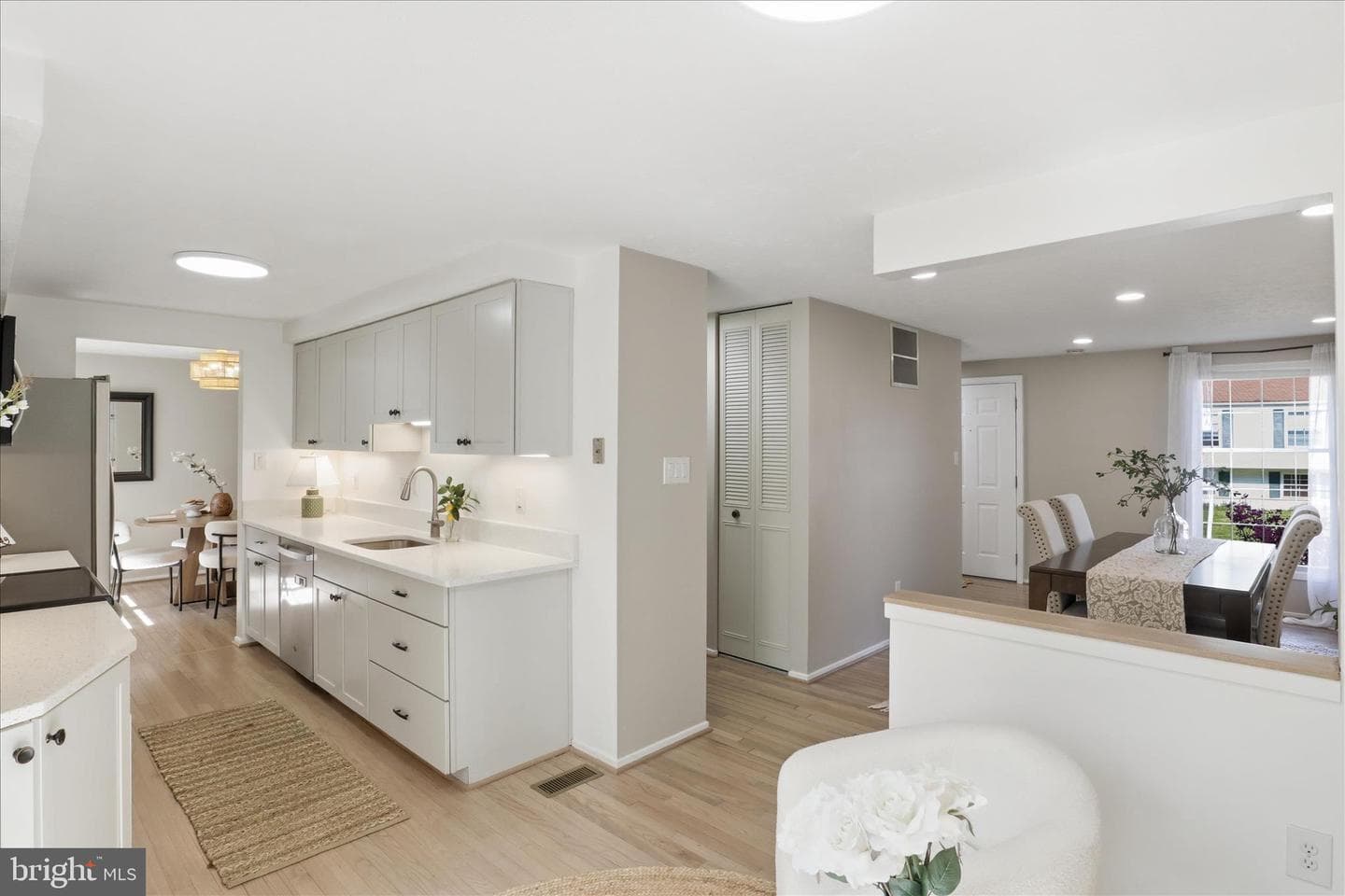 6106 Mantle Road photo 12