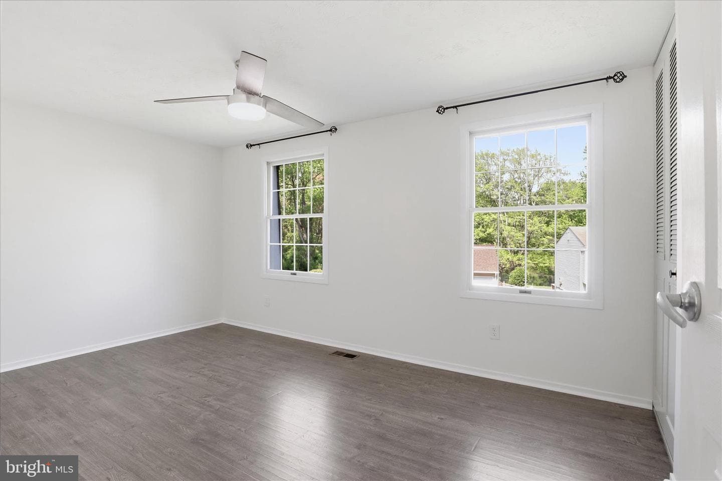 6106 Mantle Road photo 20