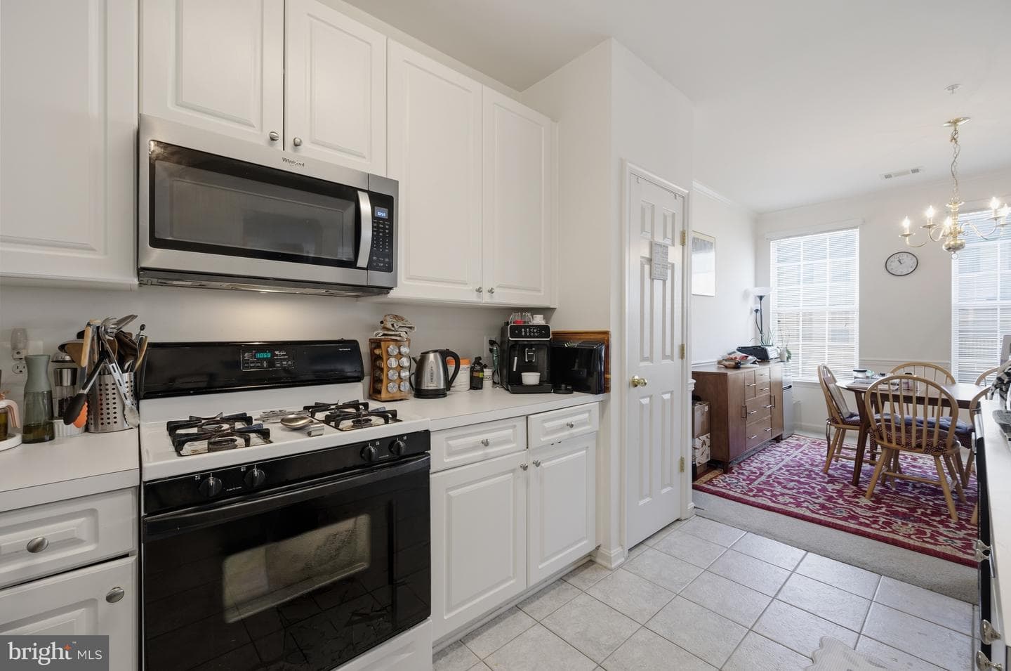 2664 Manhattan Place #305 photo 15
