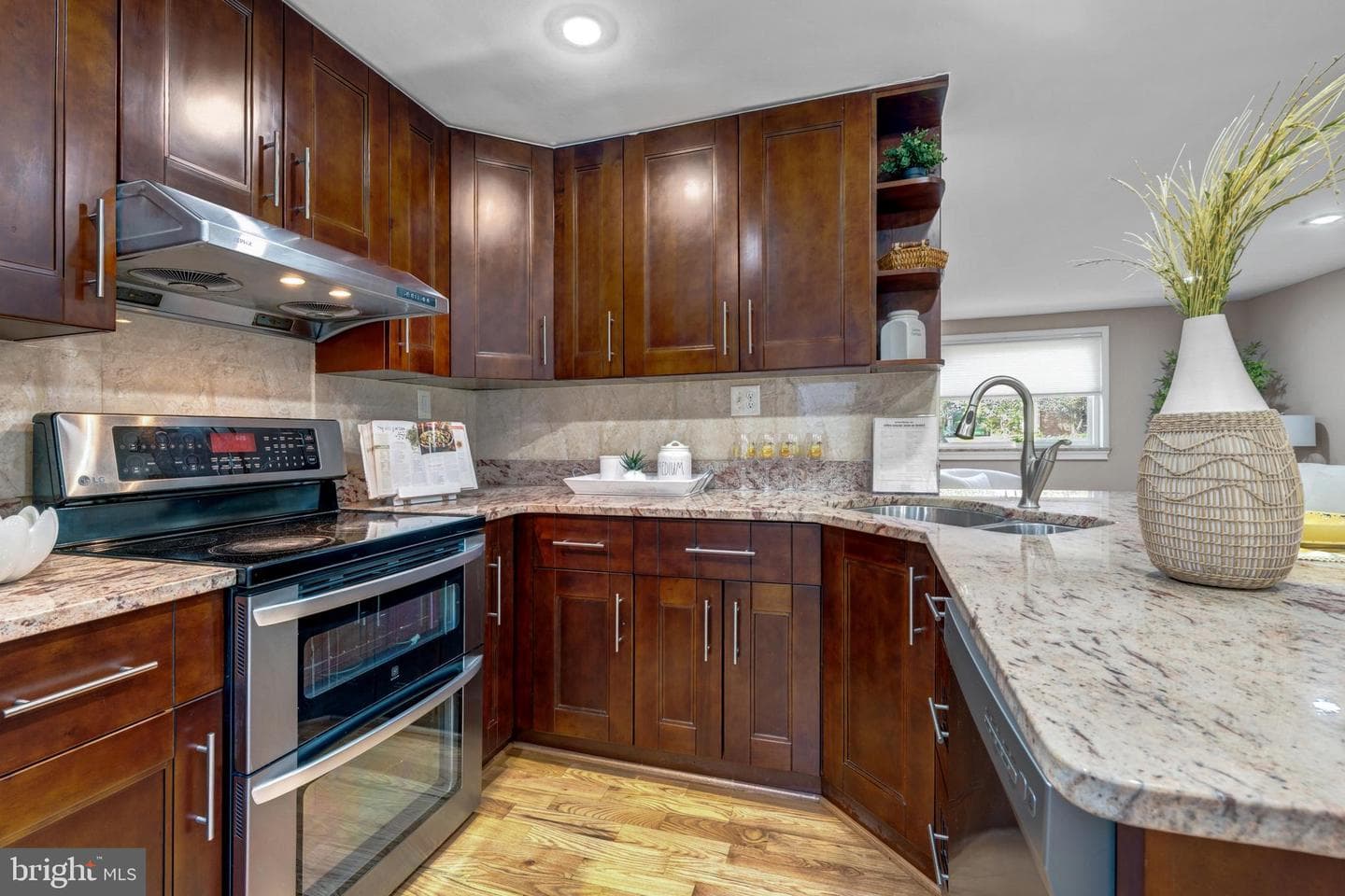 12772 Bradwell Road photo 13