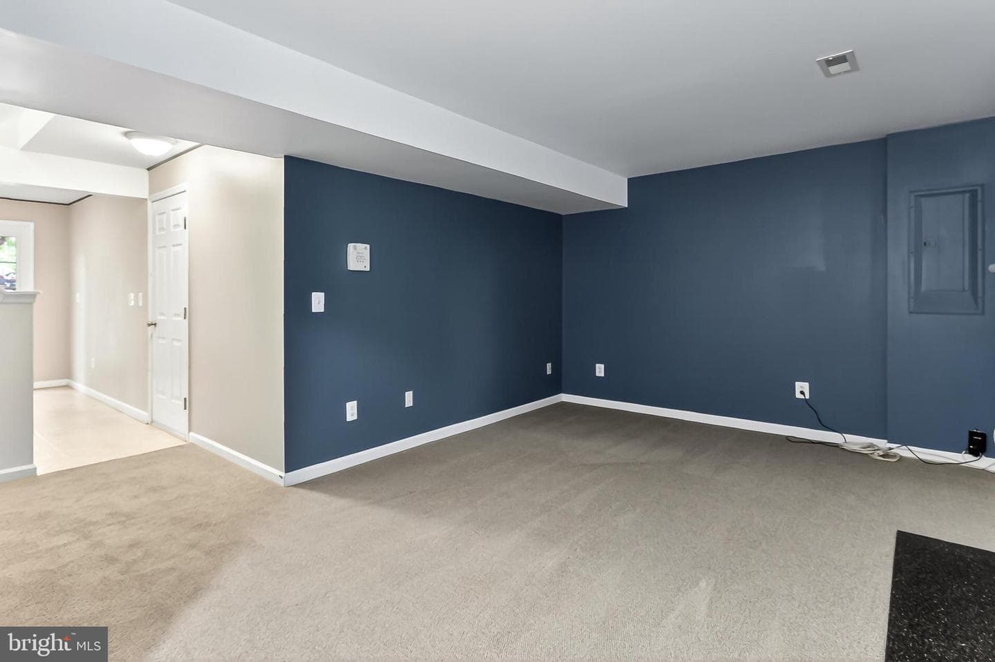 14210 Glade Spring Drive photo 34