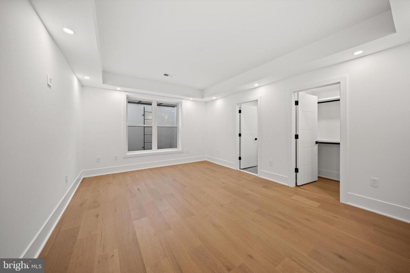 1835 Pimmit Drive photo 24