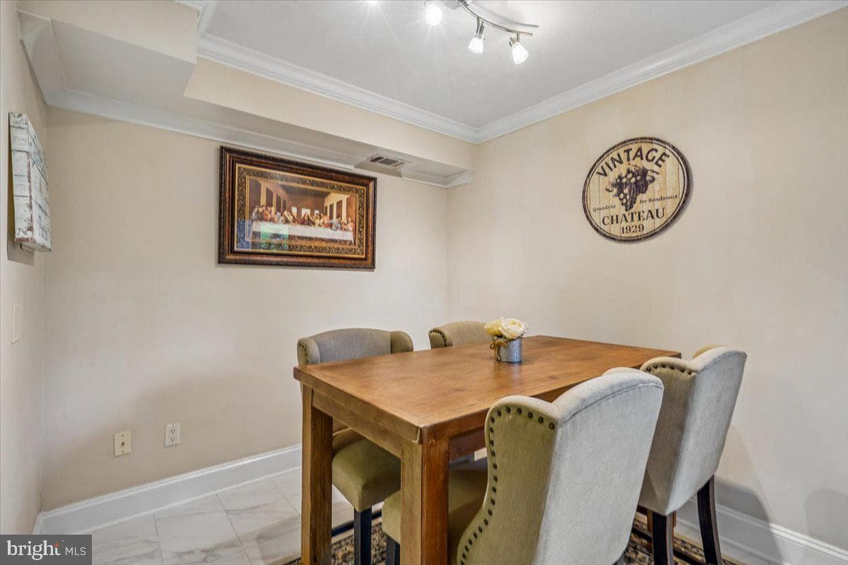 11256 Chestnut Grove Square #23 photo 10