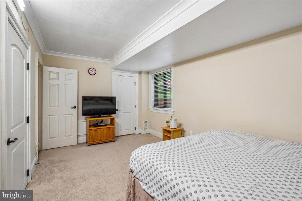 11256 Chestnut Grove Square #23 photo 14