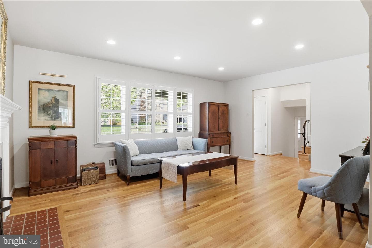 5457 Broadmoor Street photo 22