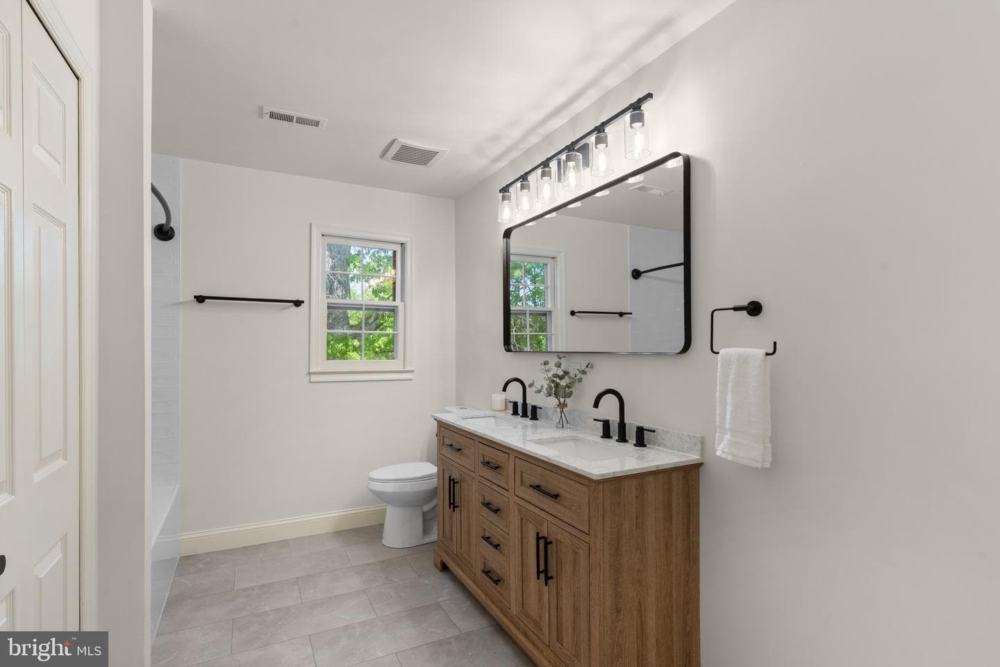 13804 Stonefield Drive photo 29