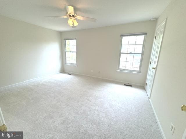 2550 James Madison Circle photo 17