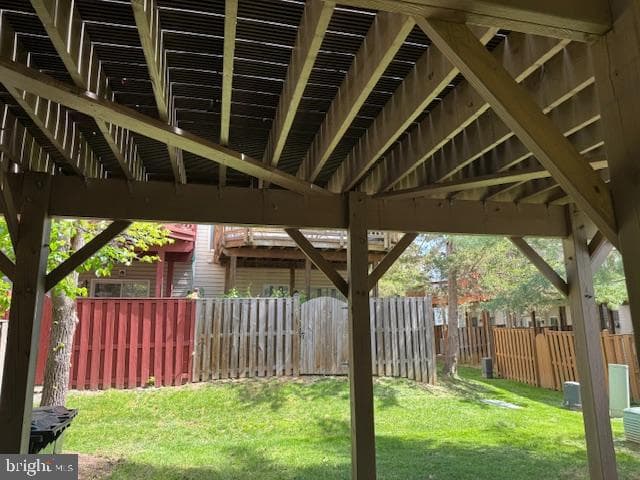 2550 James Madison Circle photo 31