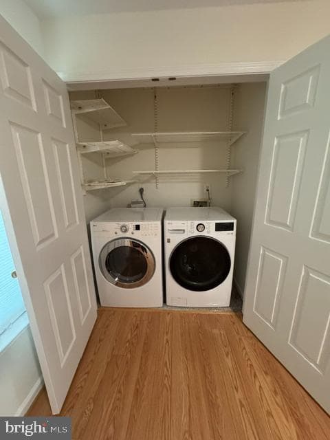 2550 James Madison Circle photo 33