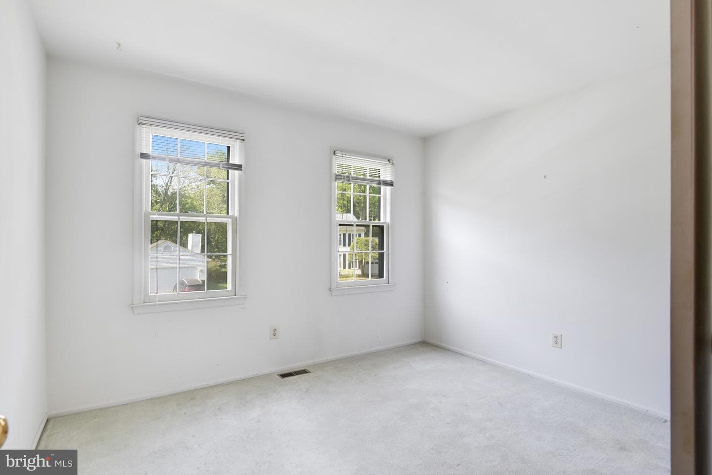 10214 Eagle Landing Court photo 19