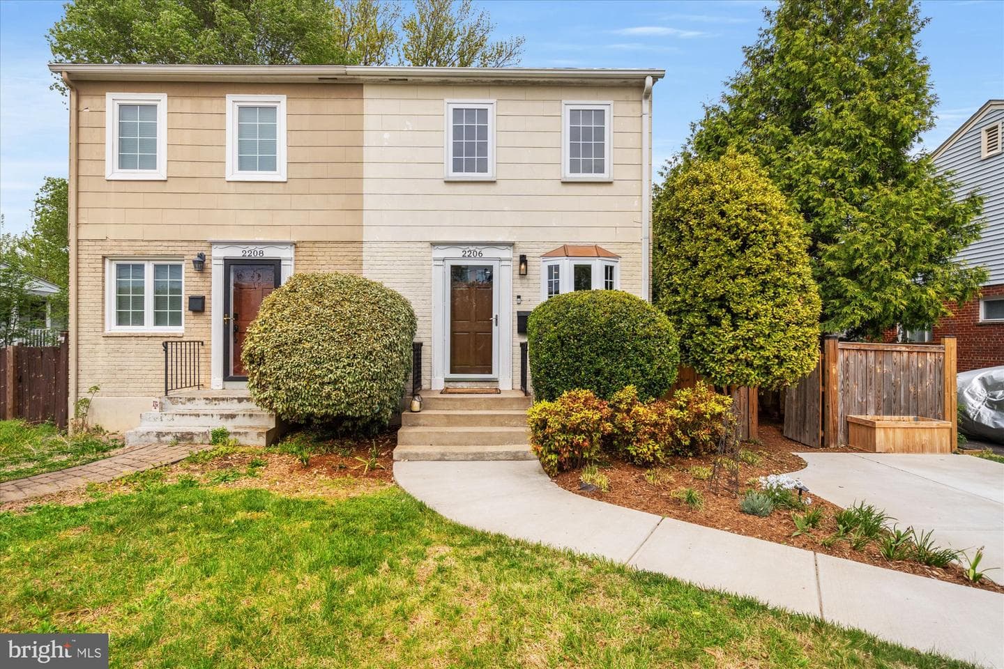 2206 Rollins Drive photo 11