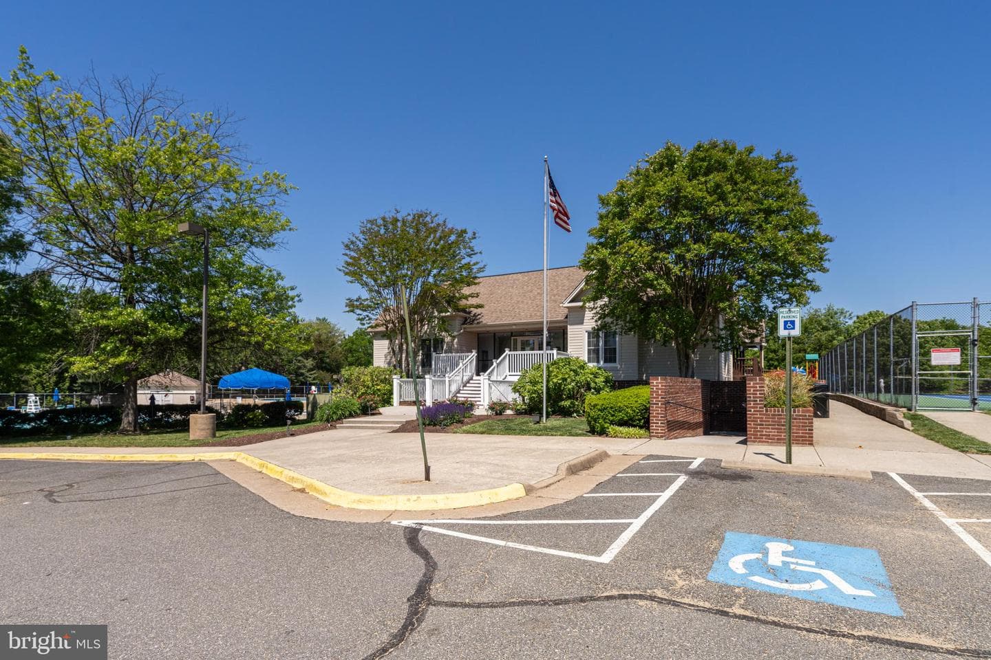 6912 Mary Caroline Circle #b photo 31