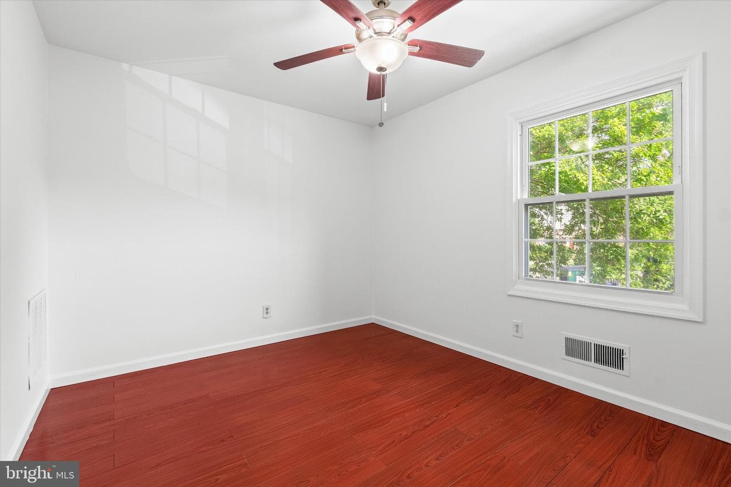 8123 Kingsway Court #268 photo 15