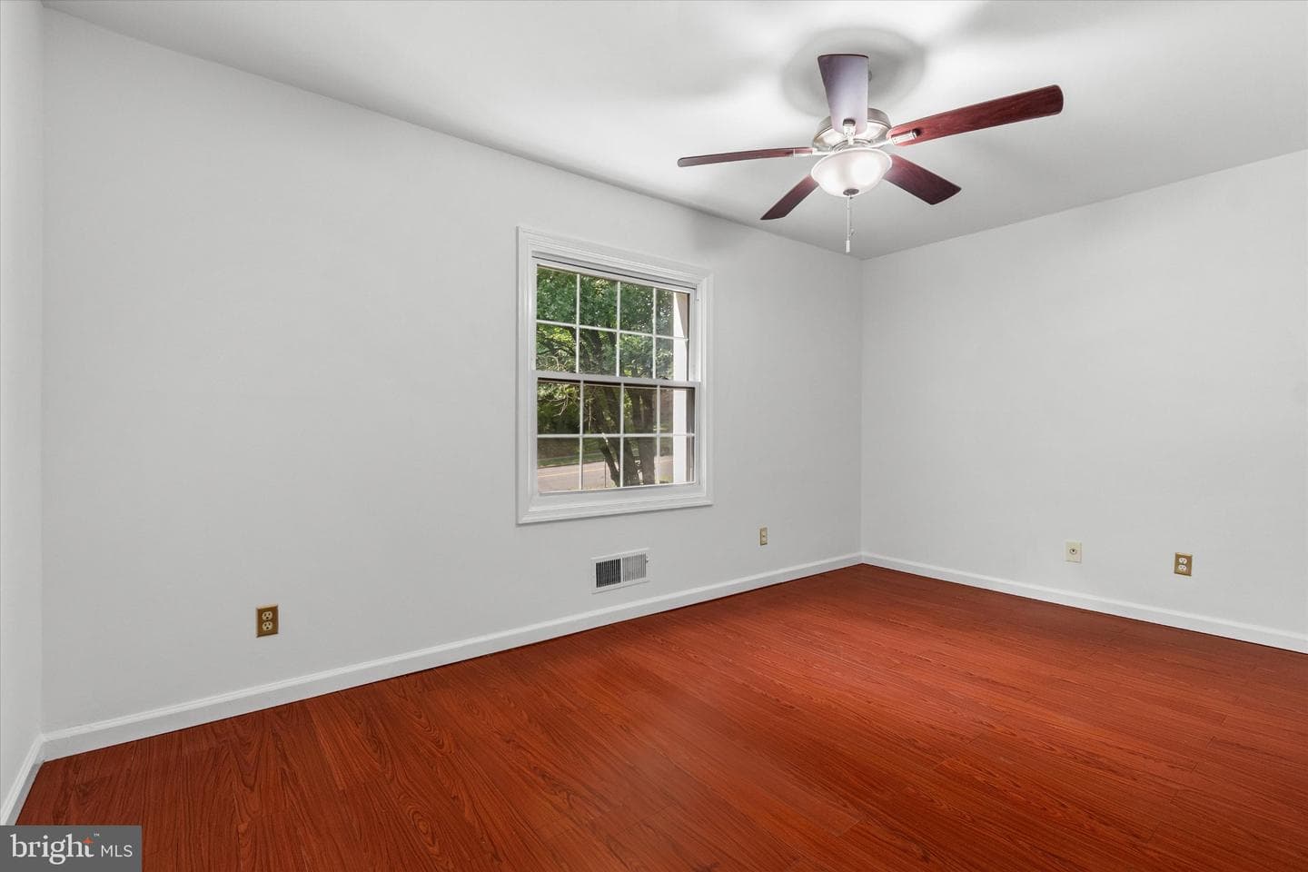 8123 Kingsway Court #268 photo 18