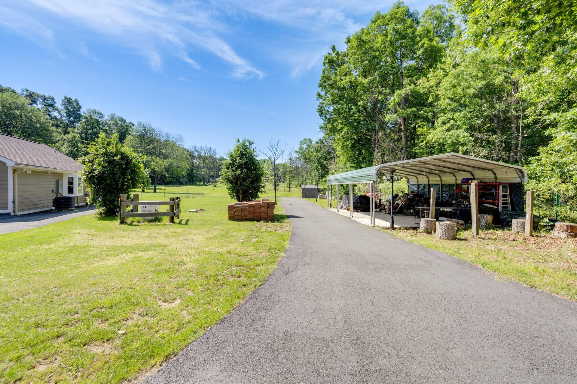 11701 Braddock Rd photo 32