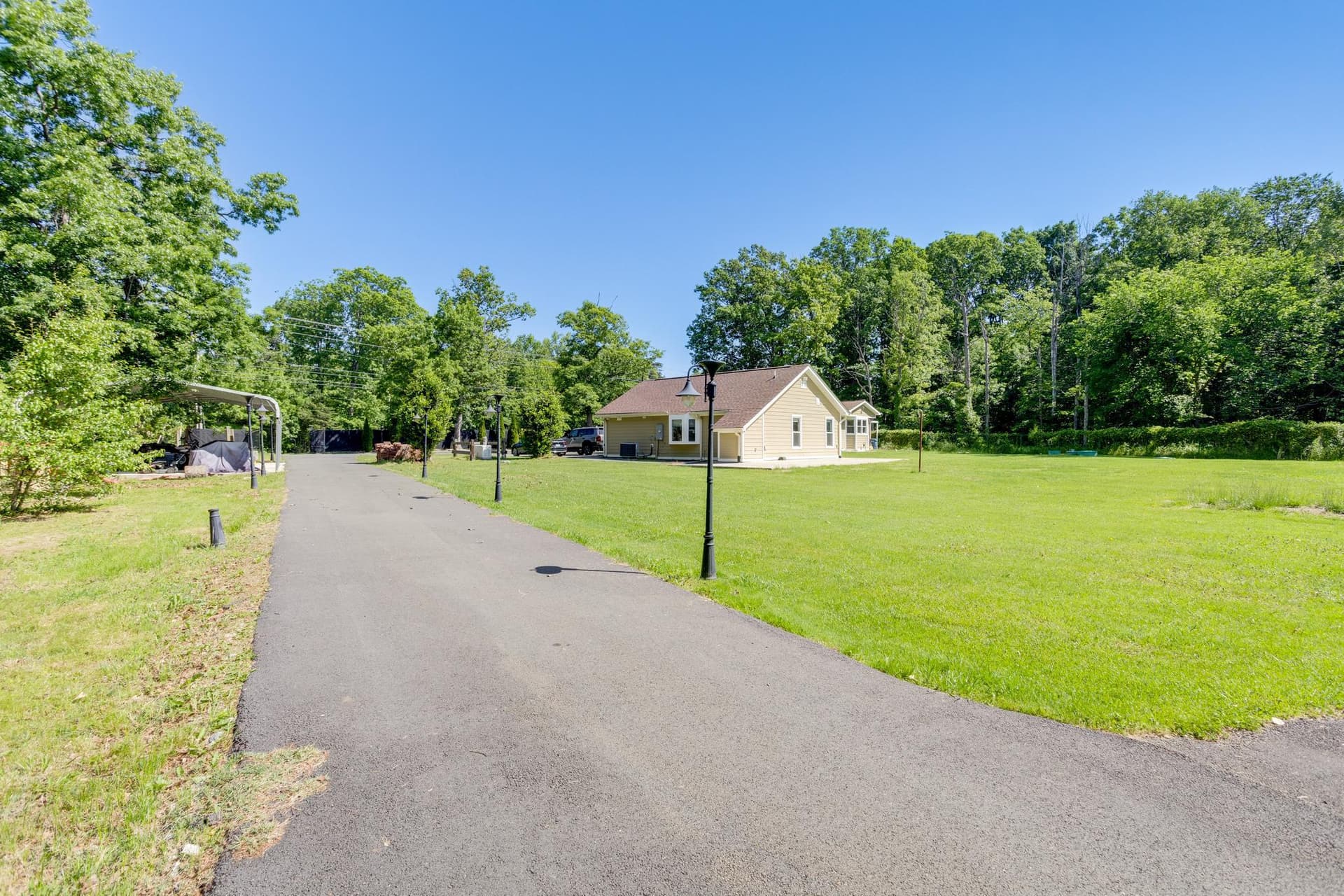 11701 Braddock Rd photo 64