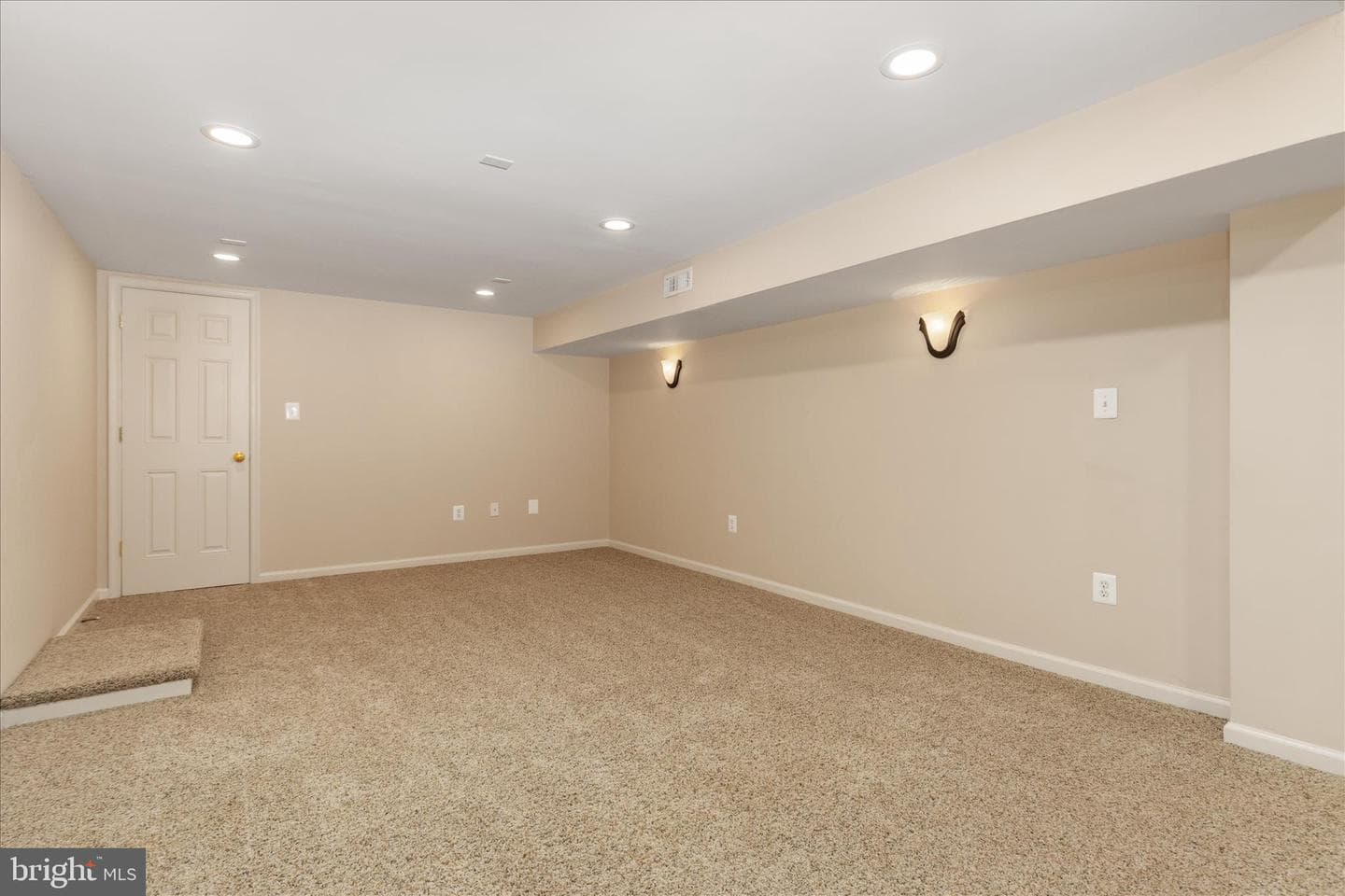 13018 Grey Friars Place photo 53