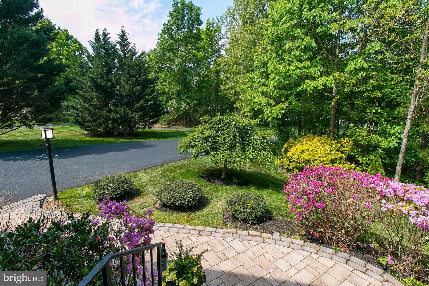5503 Willow Valley Road photo 4