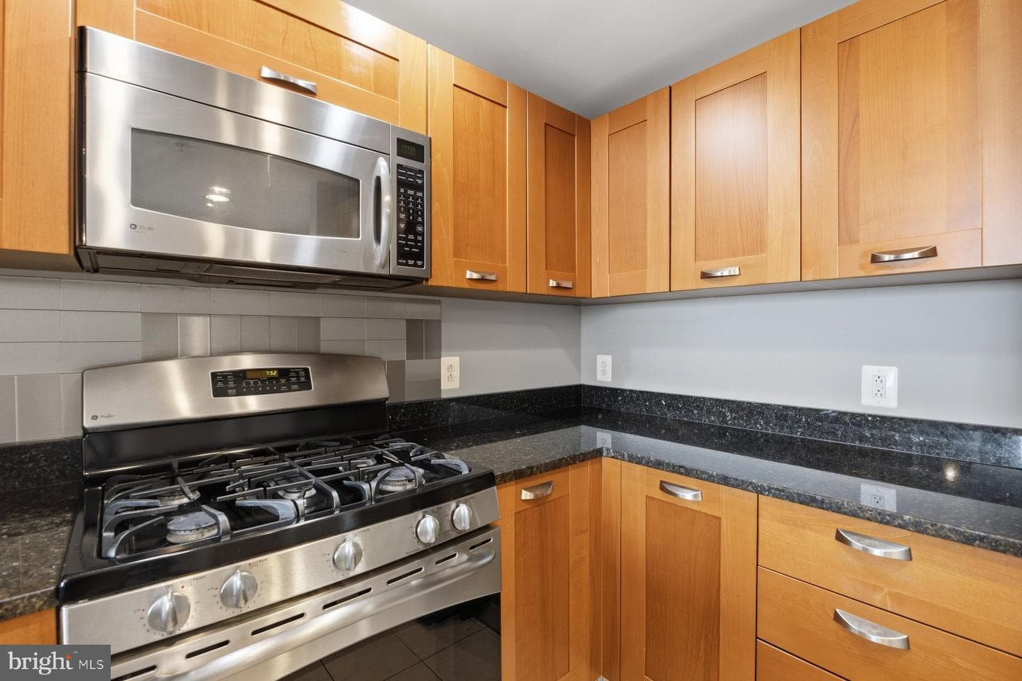 2451 Midtown Avenue #1520 photo 11