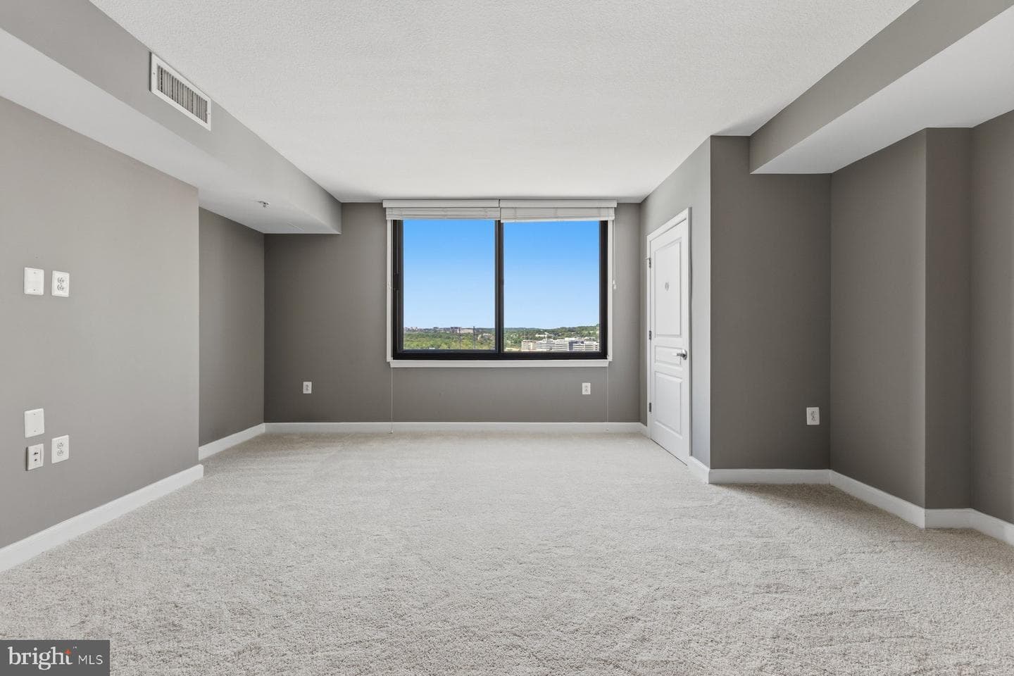 2451 Midtown Avenue #1520 photo 12