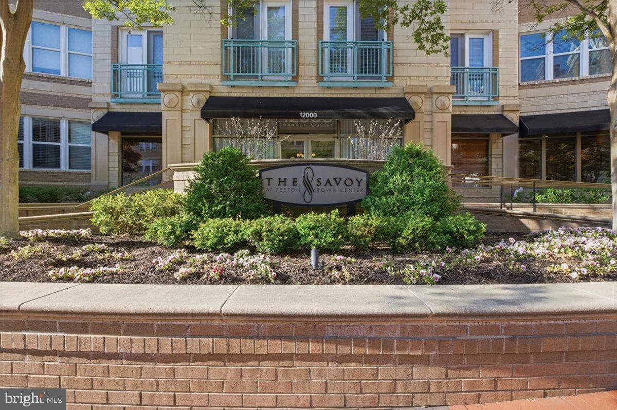 12000 Market Street #386 photo 2