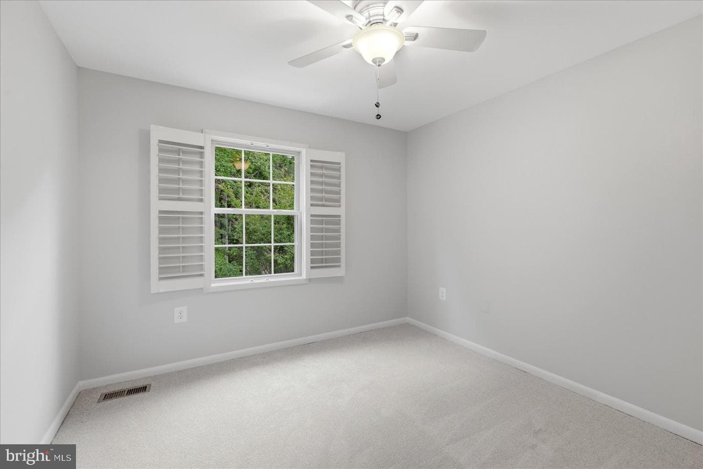 9425 Candleberry Court photo 20