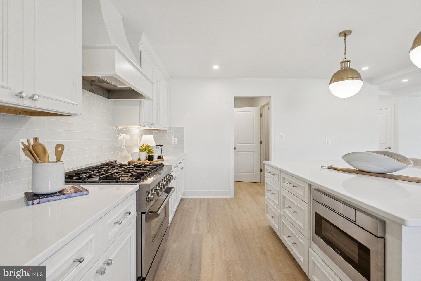 6469 Second Street photo 9