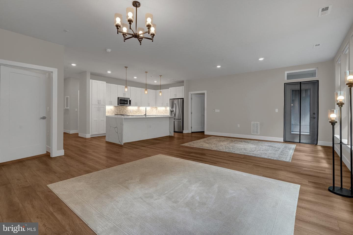 1761 Old Meadow Road #221 photo 6