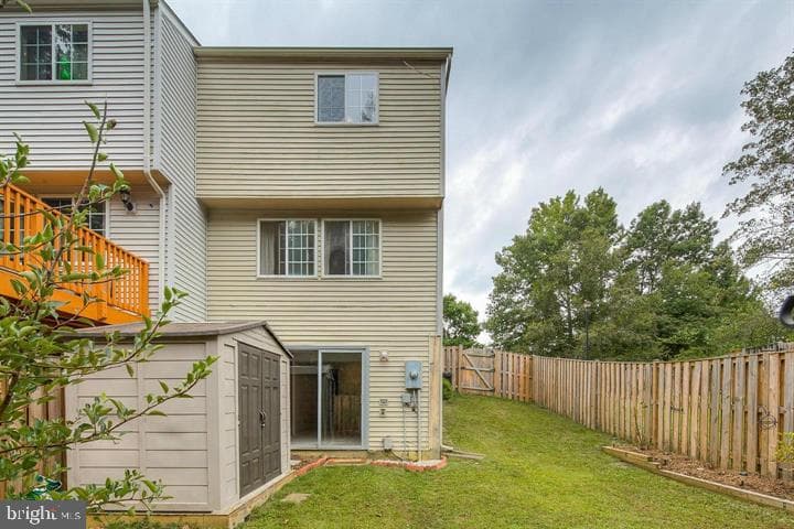 8416 Cedar Falls Court photo 4