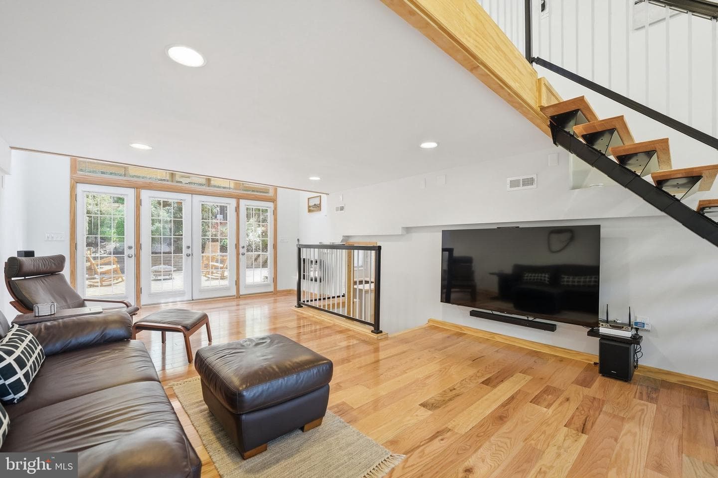 10929 Howland Drive photo 4