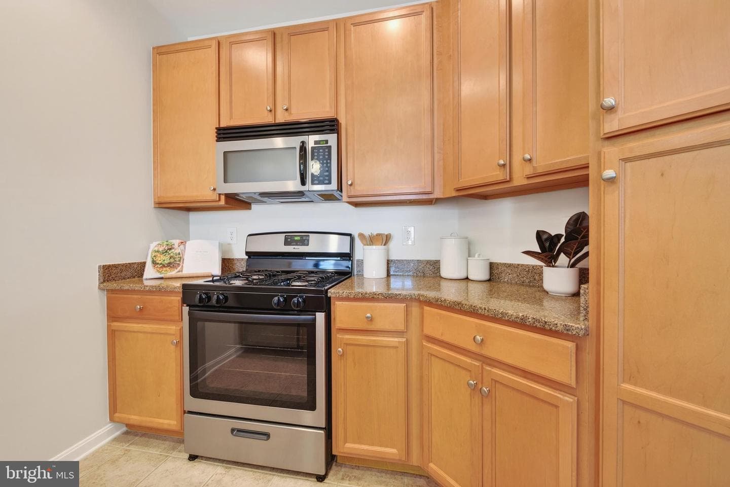 2655 Prosperity Avenue #311 photo 11