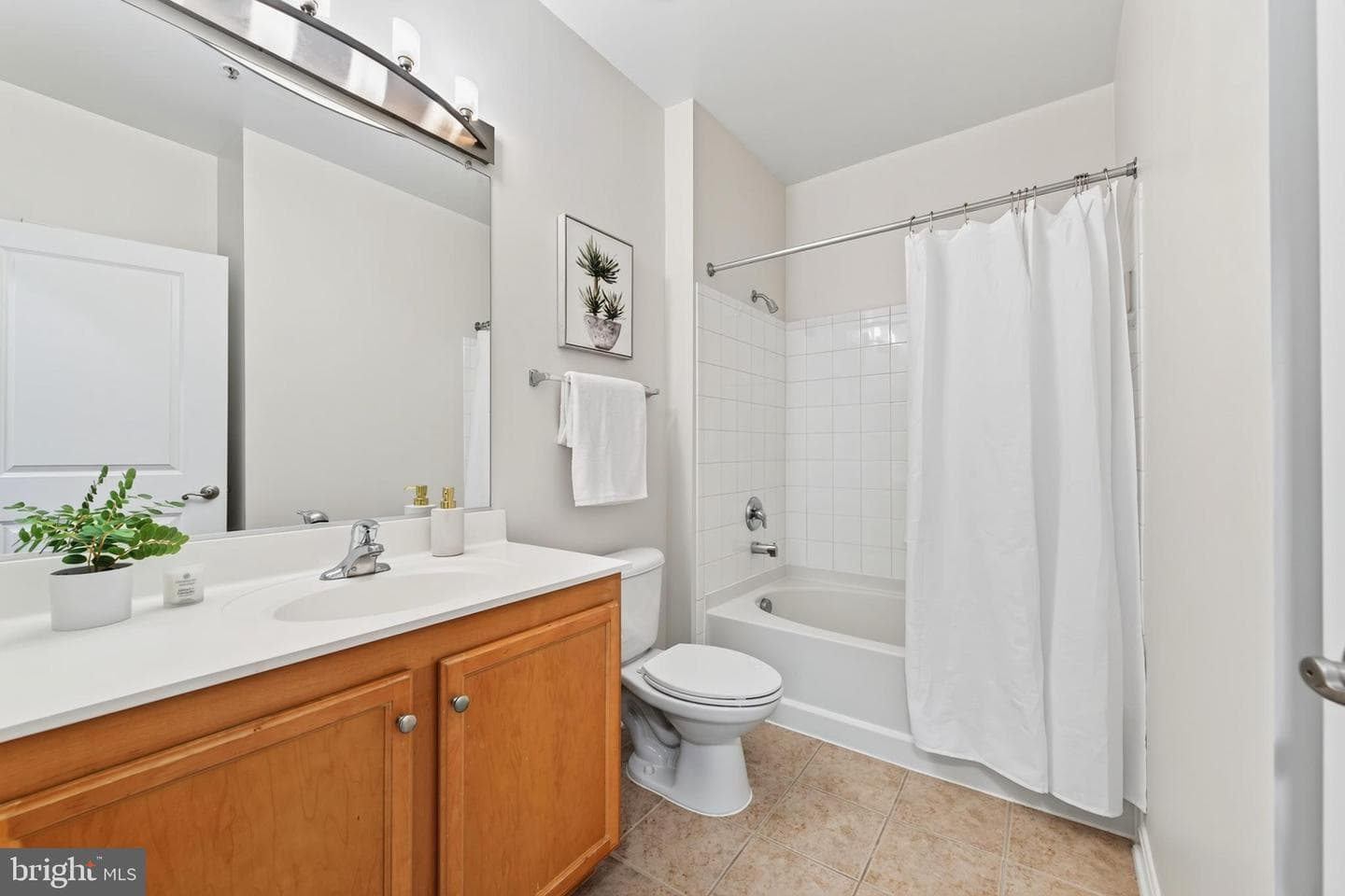 2655 Prosperity Avenue #311 photo 17
