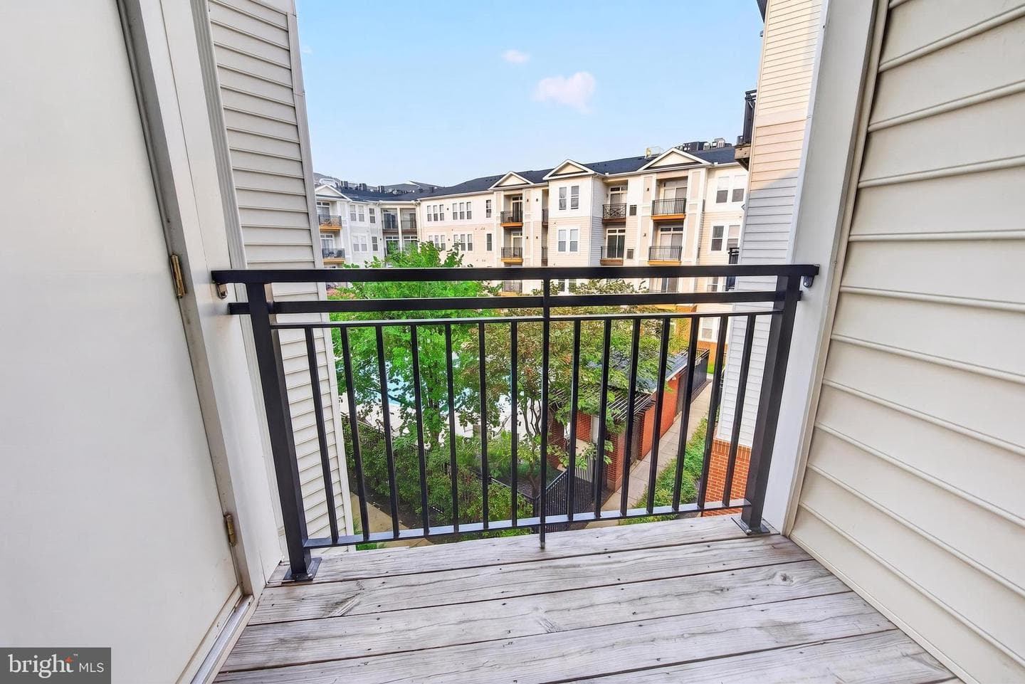 2655 Prosperity Avenue #311 photo 19
