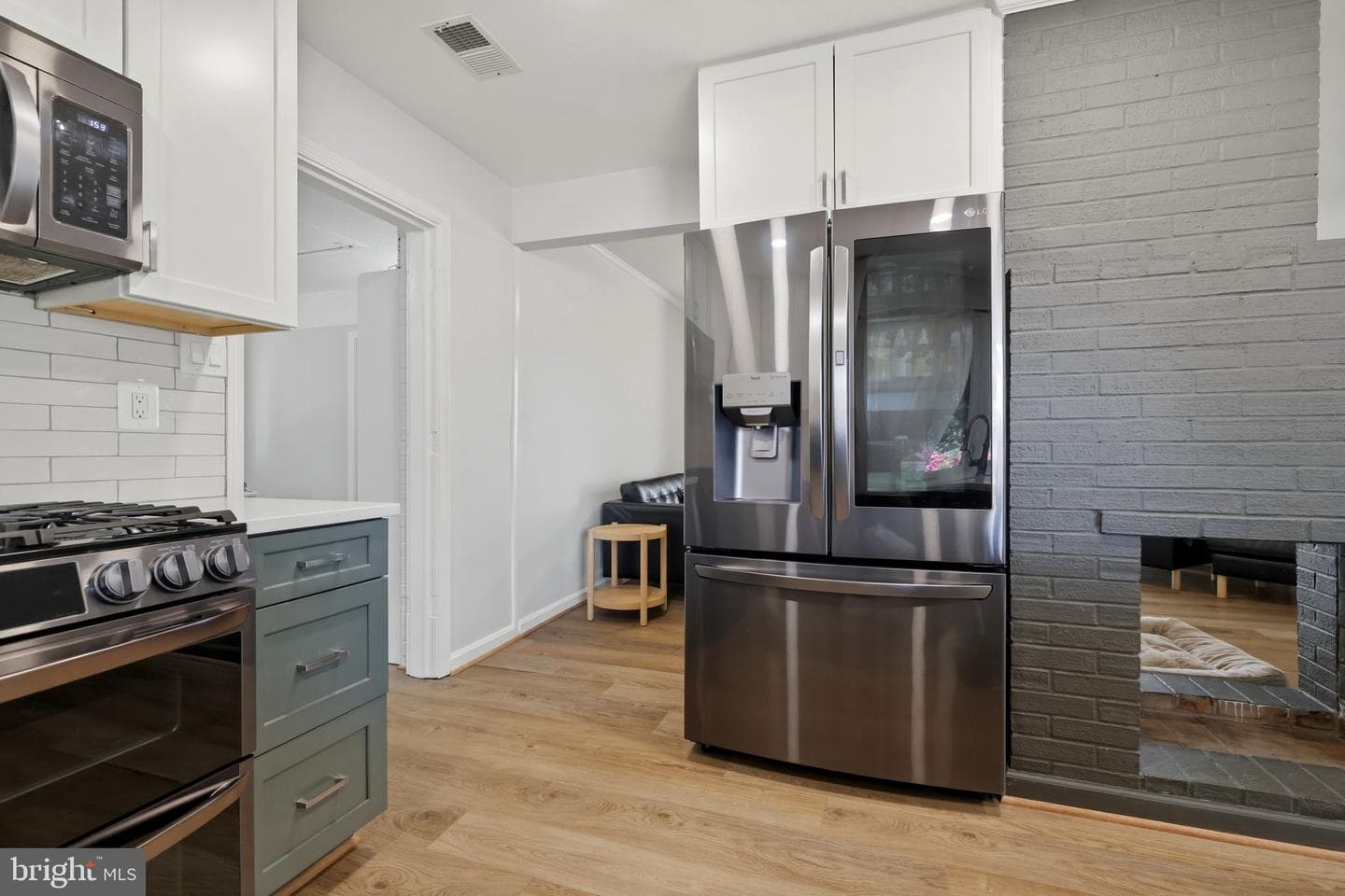 14703 Carlbern Dr photo 12