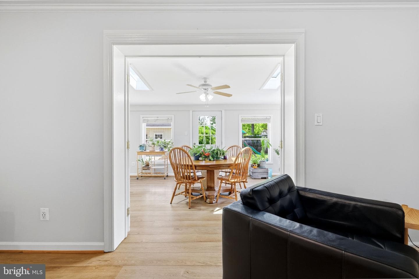 14703 Carlbern Dr photo 19