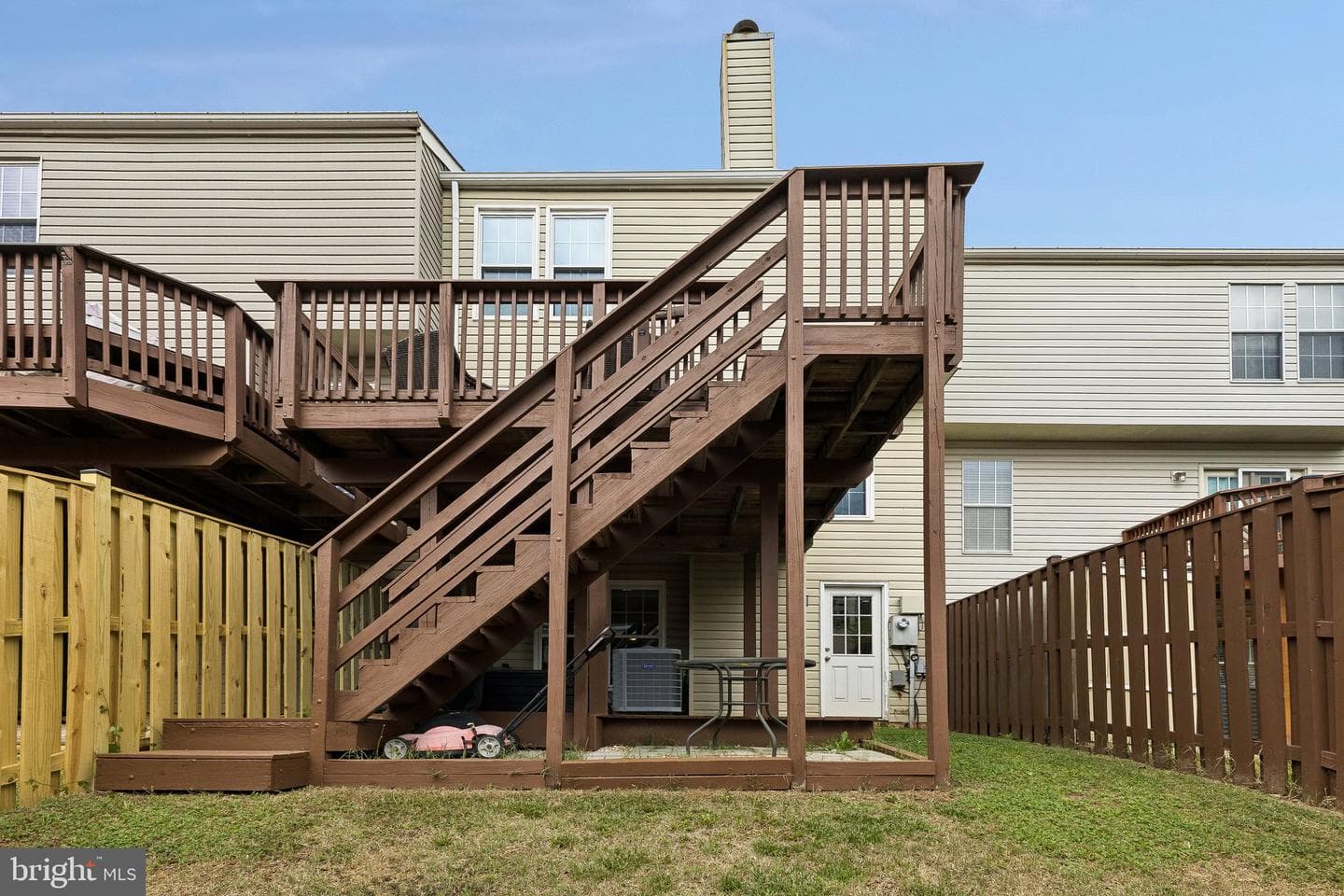 7452 Gadsby Square photo 28