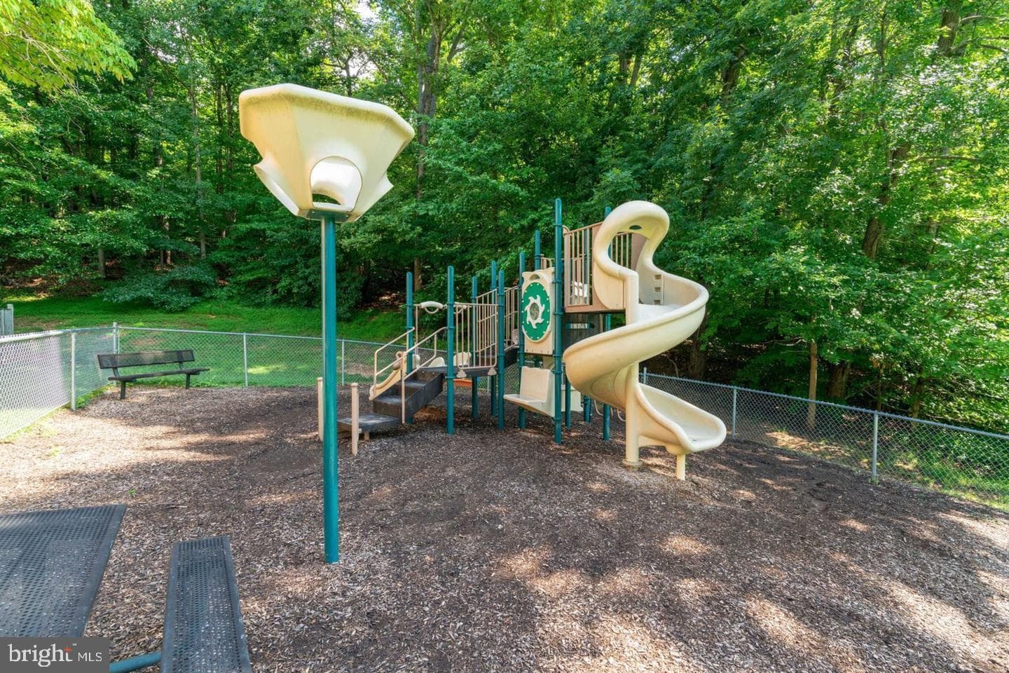 7033 Solomon Seal Court photo 41
