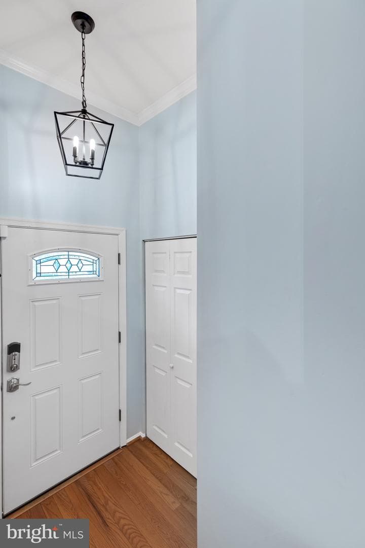 7033 Solomon Seal Court photo 5