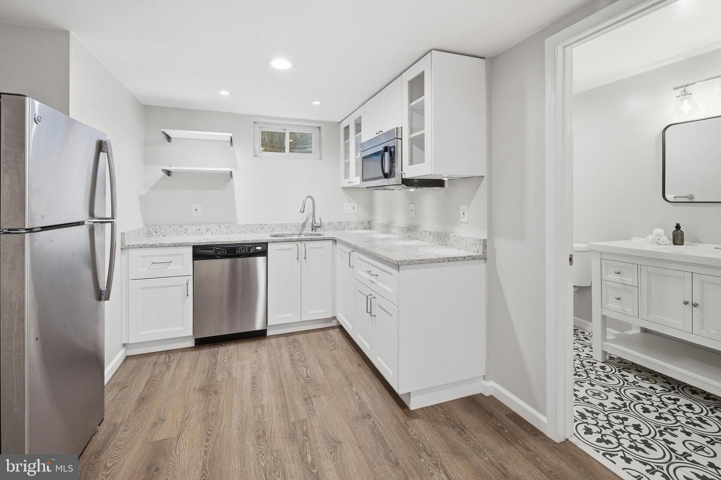 6368 Hillcrest Place photo 26