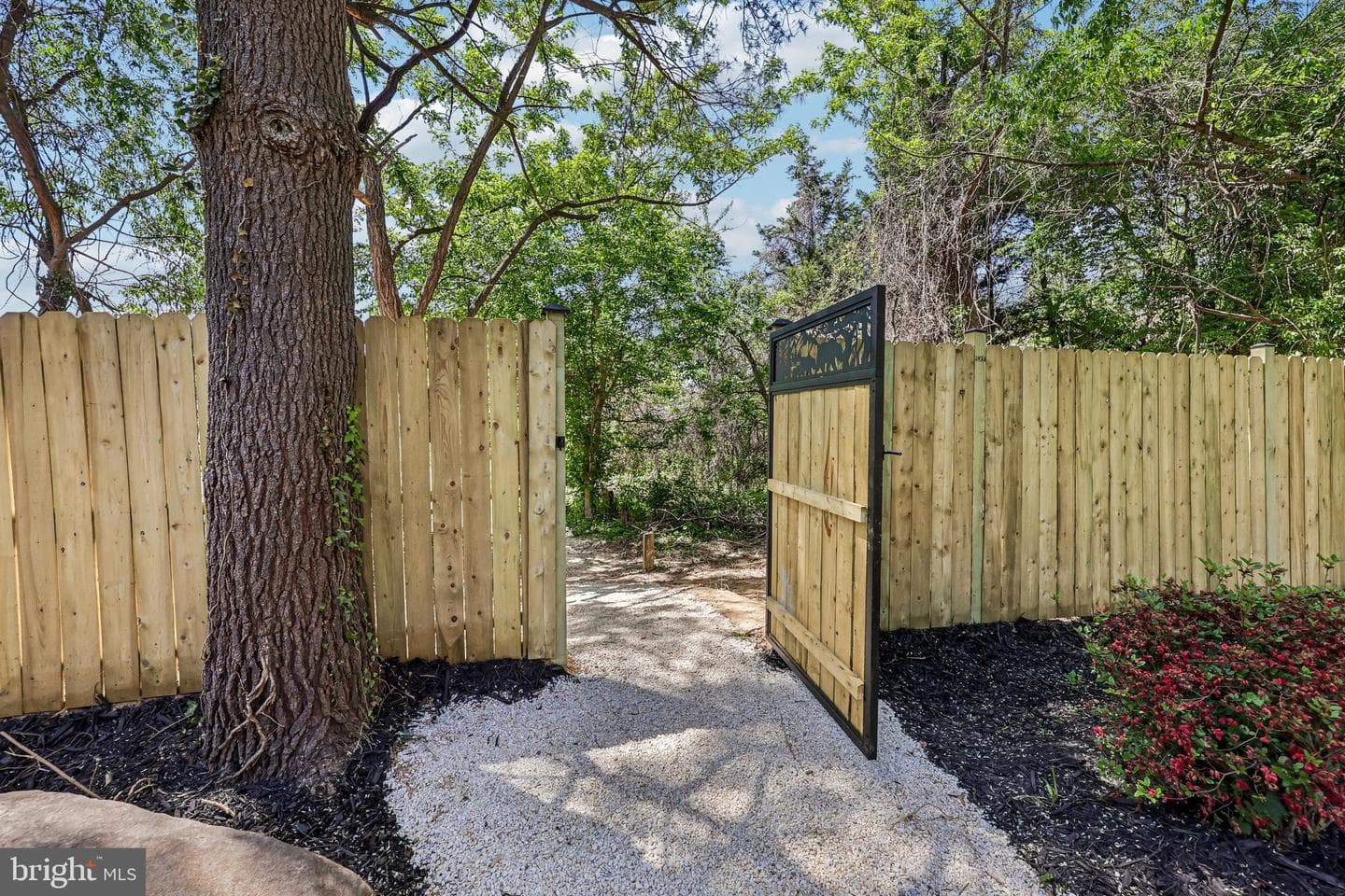 7008 Hamel Hill Court photo 121