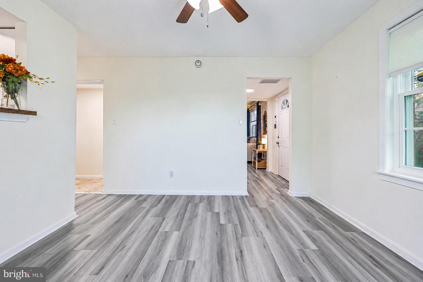9899 Hagel Circle photo 14