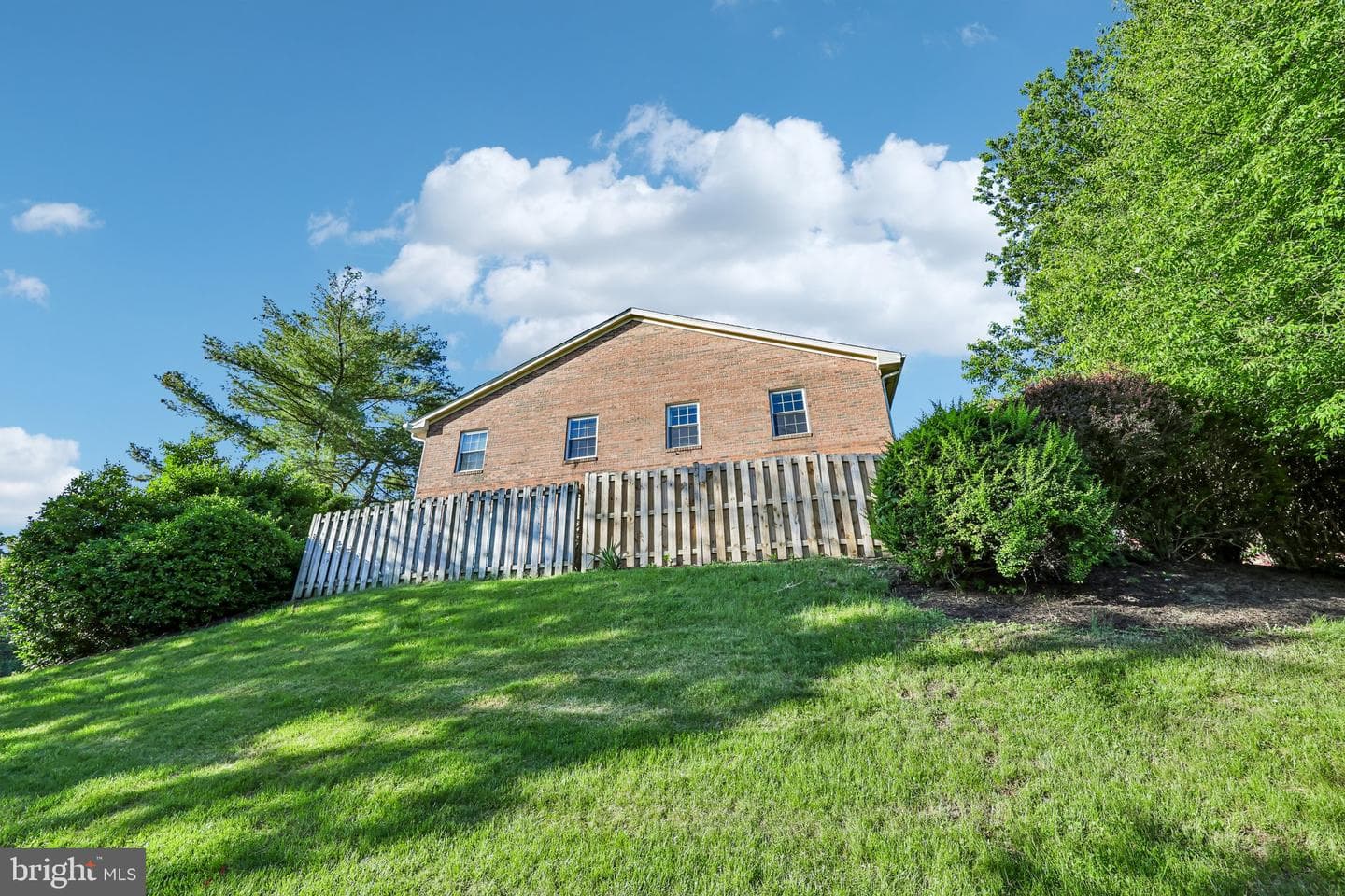 9899 Hagel Circle photo 30