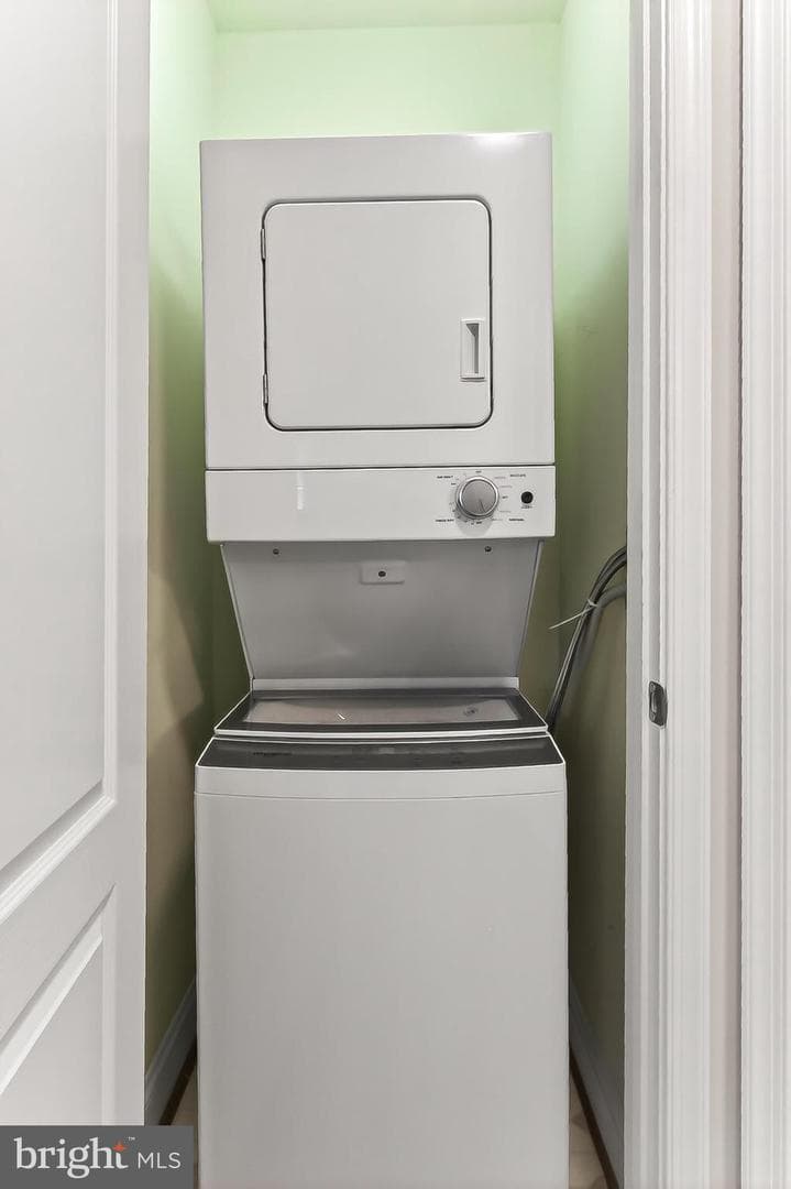 2903 Saintsbury Plaza #203 photo 40