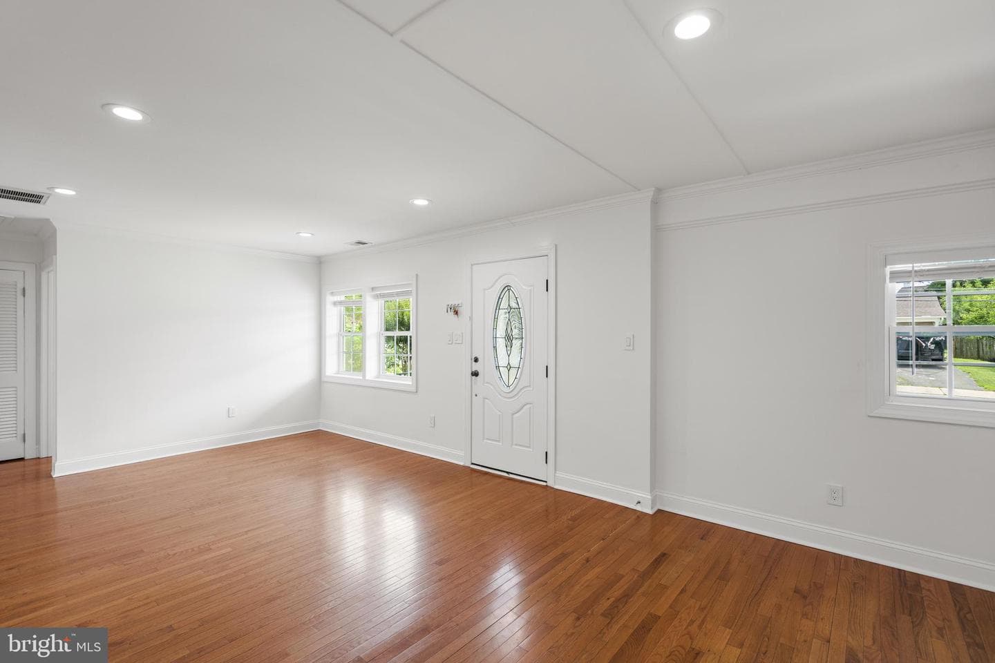 6634 Harriett Street photo 35