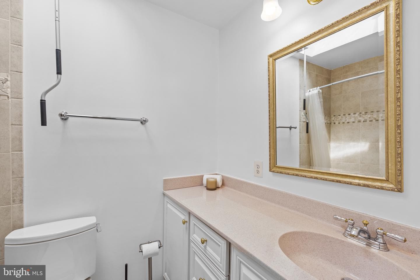 5015 Gadsen Drive photo 24