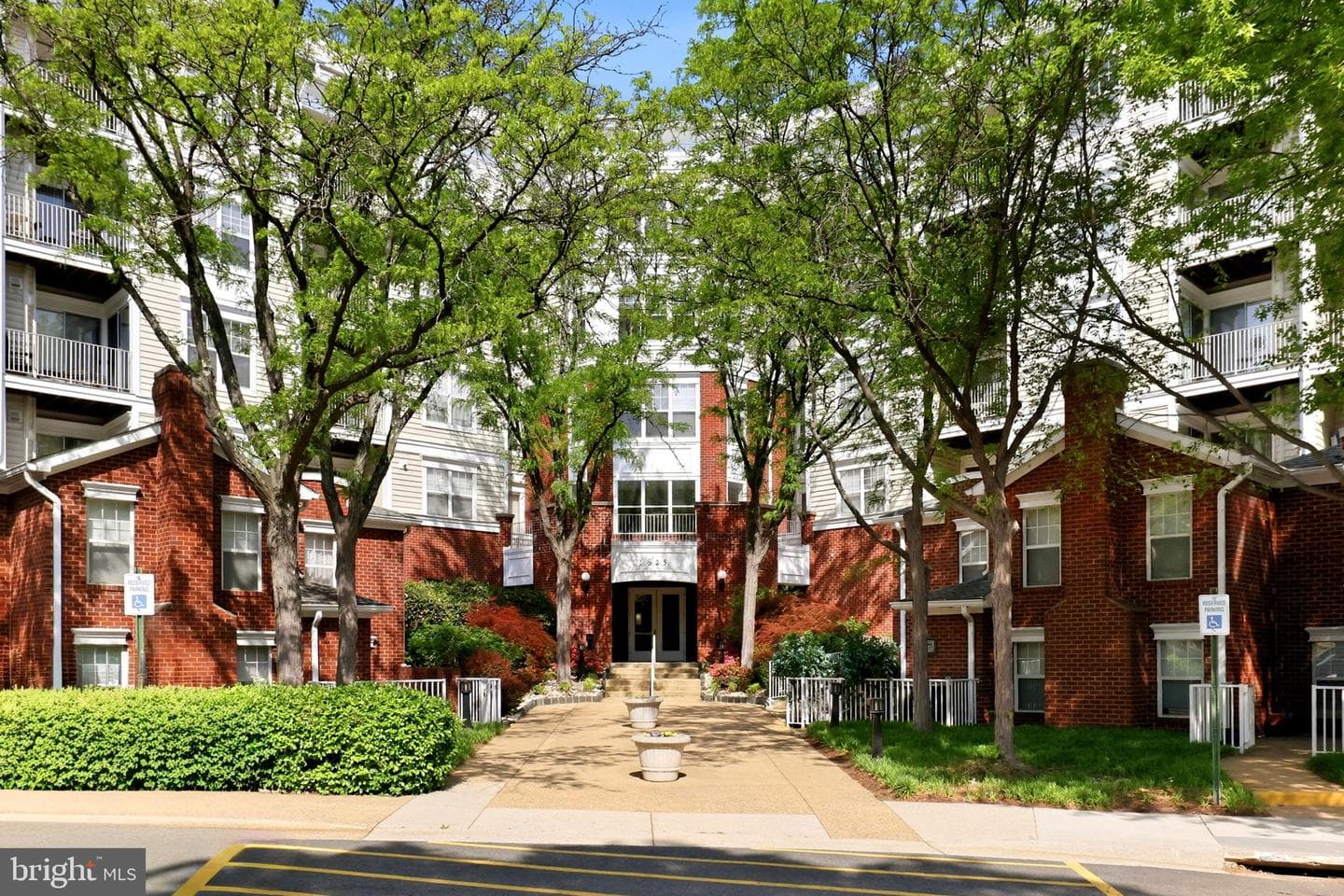 1625 International Drive #316, Mclean