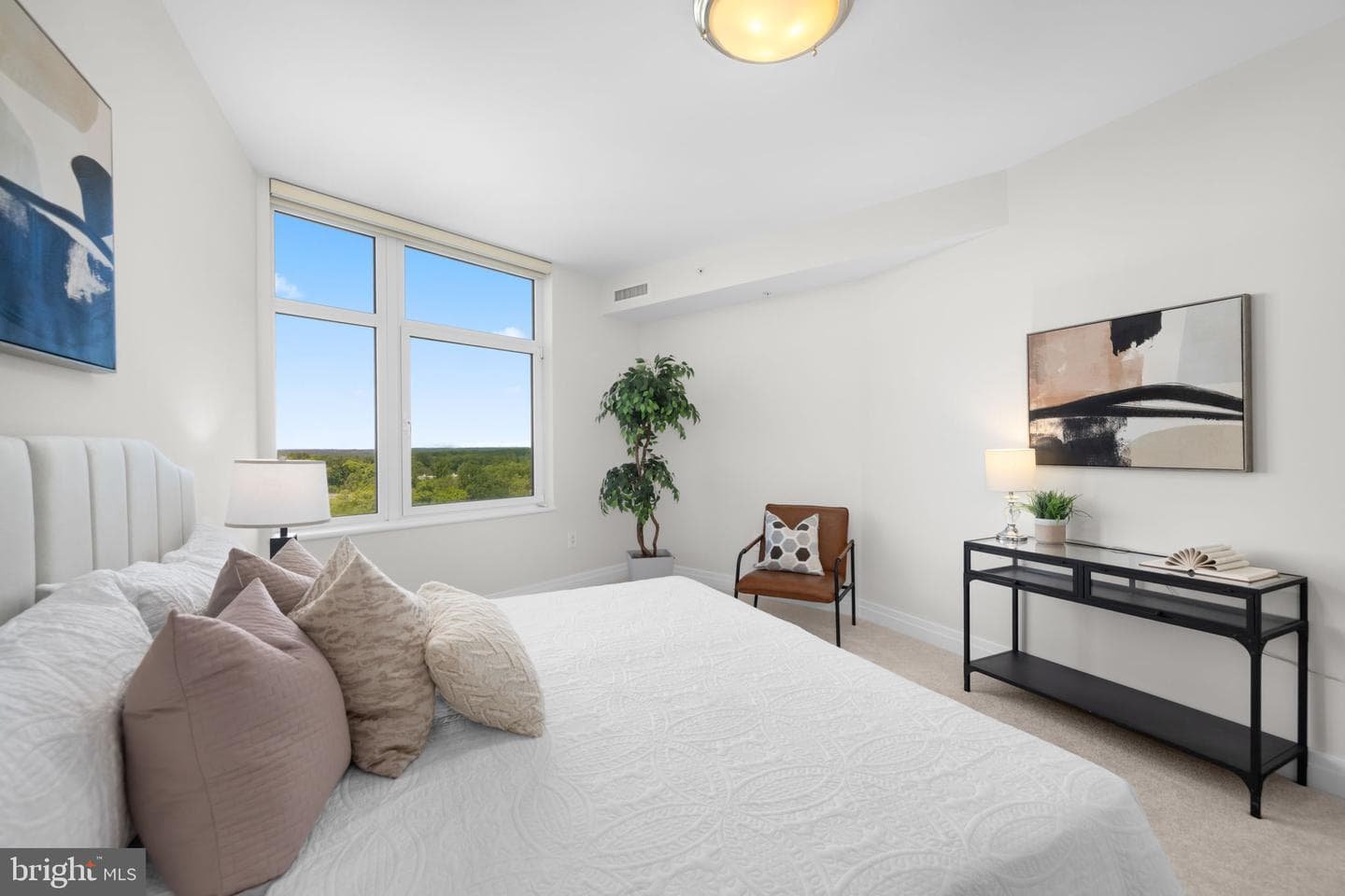 8220 Crestwood Heights Drive #1204 photo 15