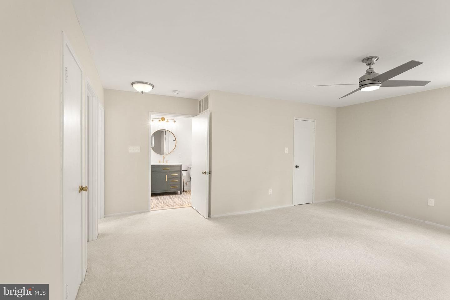 2431 Glade Bank Way photo 43